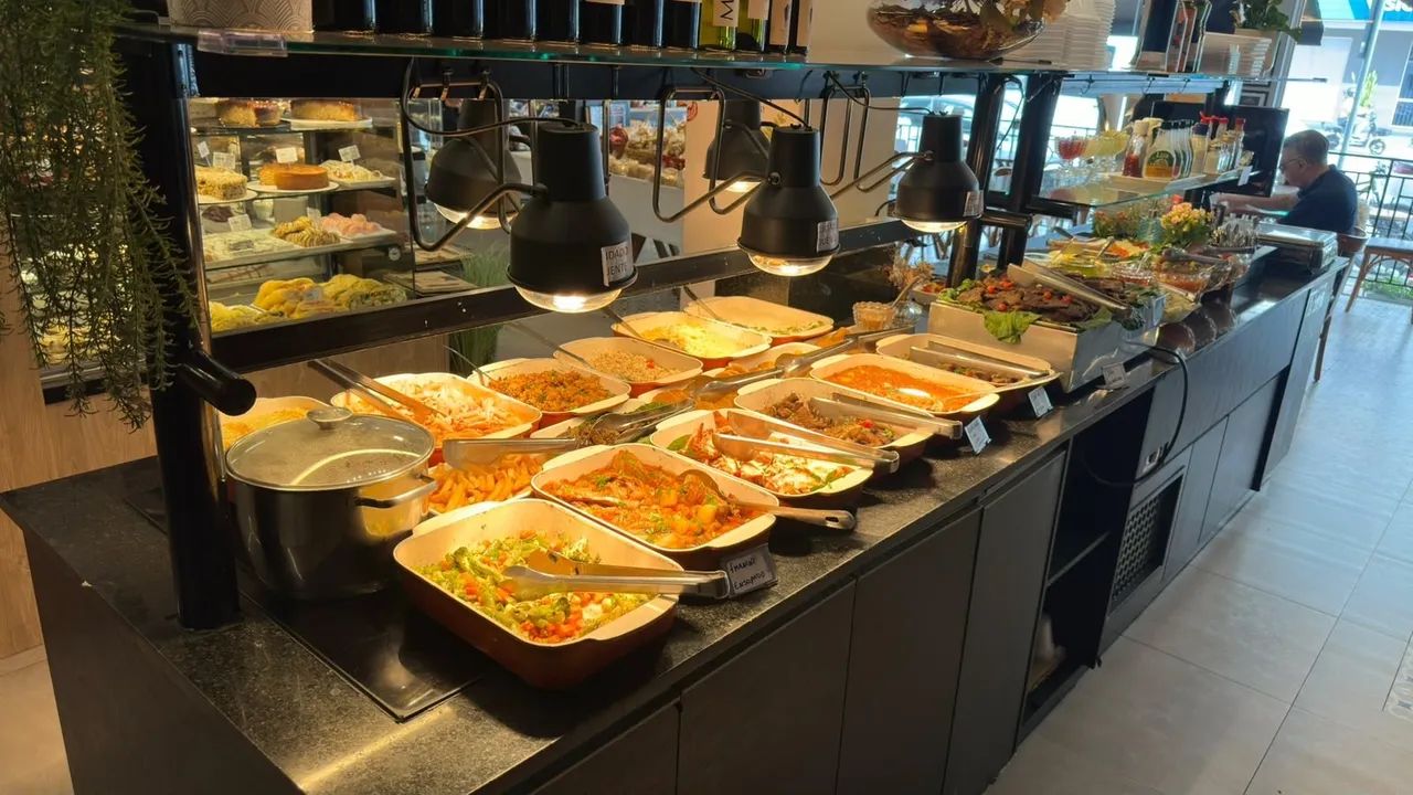 BUFFET PARA ALMOÇO E JANTAR