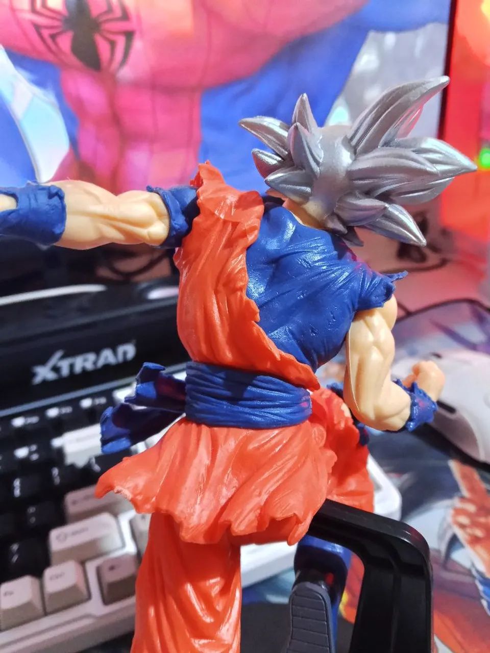 Action figure Goku MUI (CC) - Foto 3
