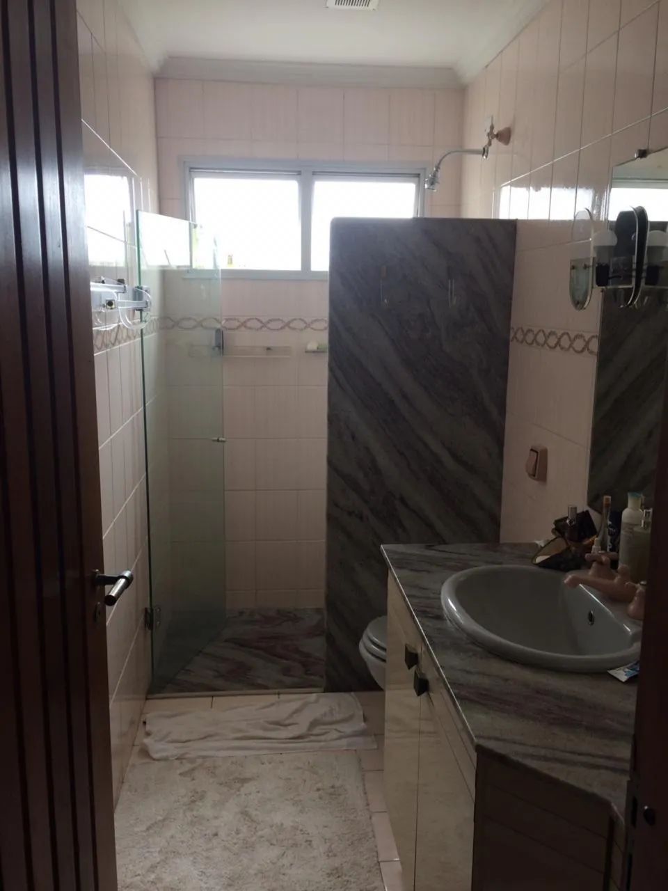 Quarto para moça ao lado do Castelinho  - Foto 4