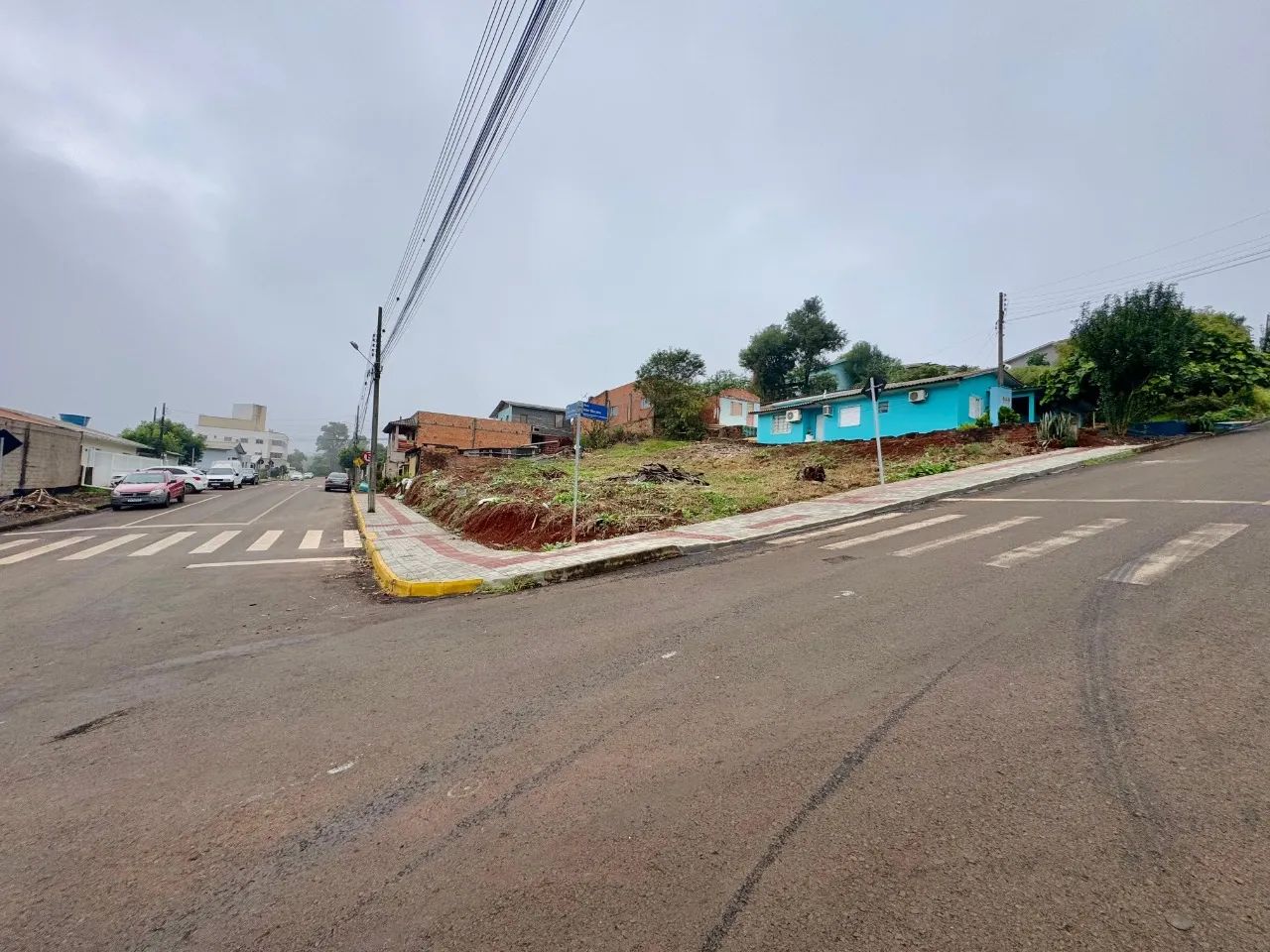 Terreno de esquina no Bairro Esplanada