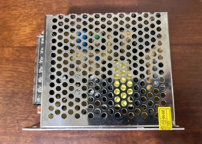 Fonte de Alimentação Profissional 12V 10A - AC/DC - Foto 6