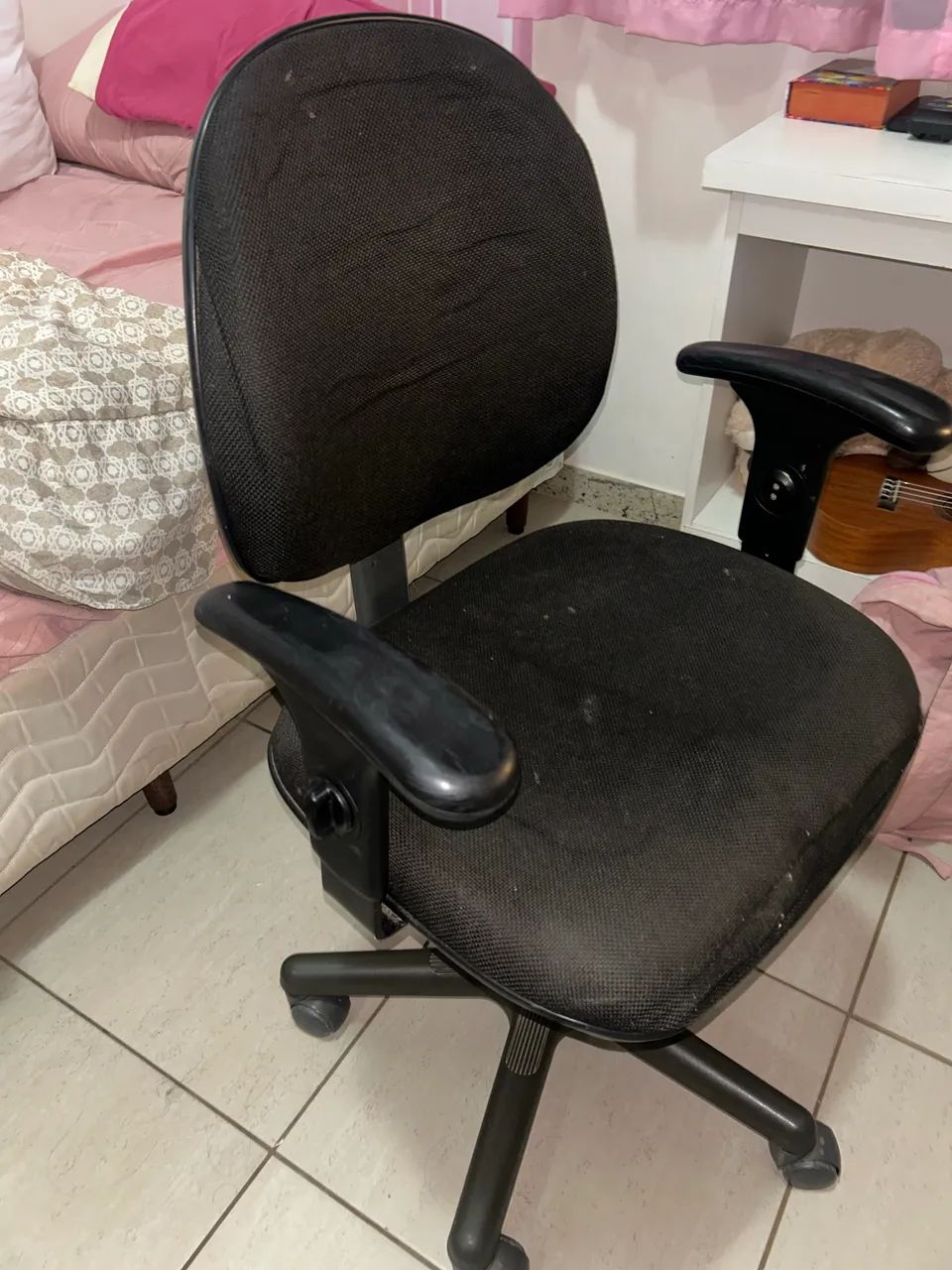 cadeira giratória funcional