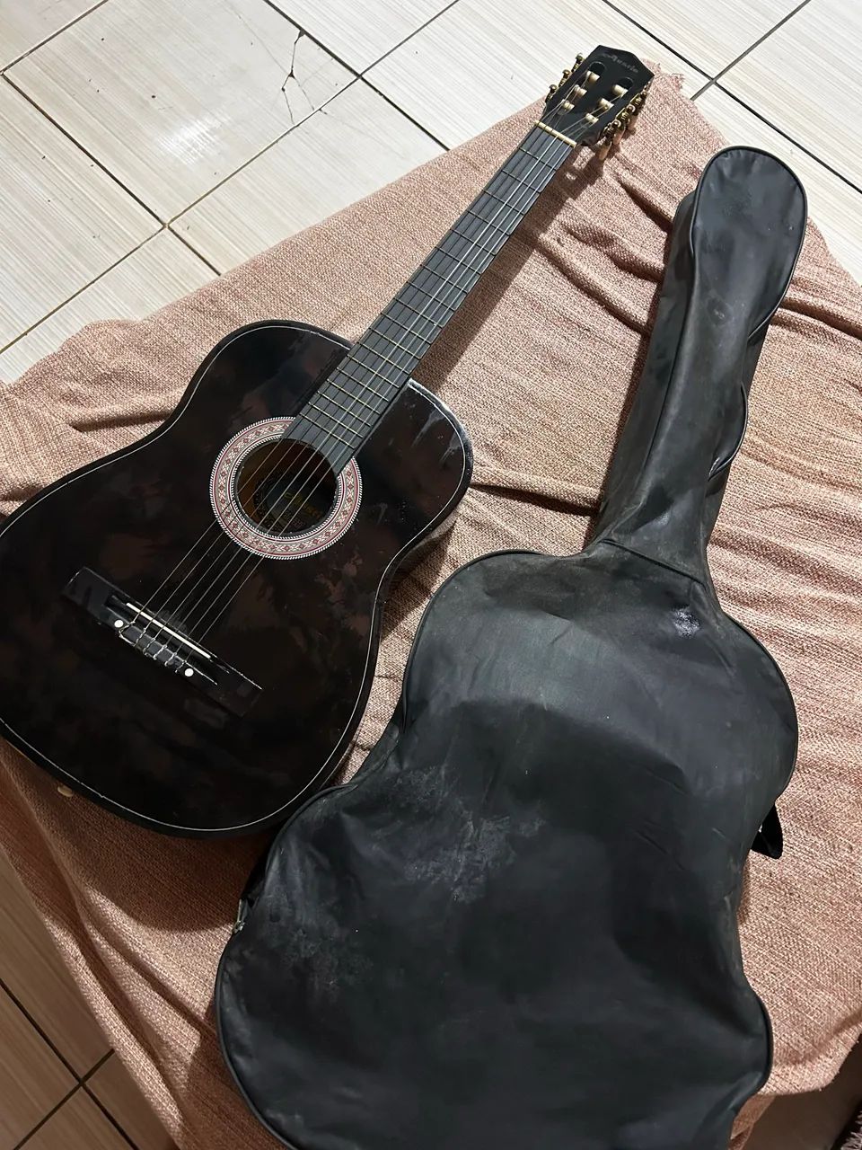 Vendo violão PHX - Foto 2