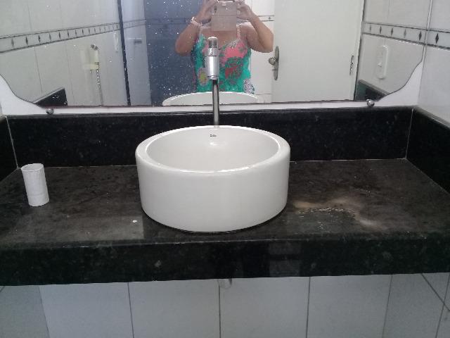 Vende-se Excelente apartamento, elevador próximo a Rei França, Eldorado - Foto 16