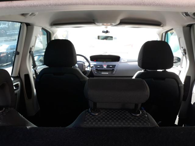 Carro de funcionário público. Chave reserva e manual do proprietário - Foto 8