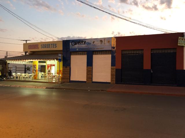 Ponto comercial com 4 salões - Foto 2