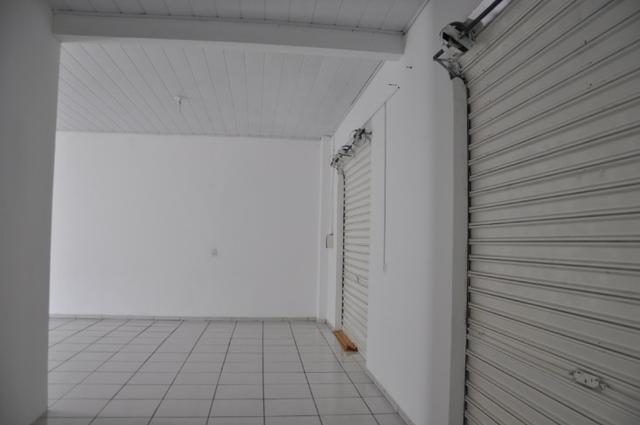 Alugo Amplo Salão com IPTU incluso! - Foto 2