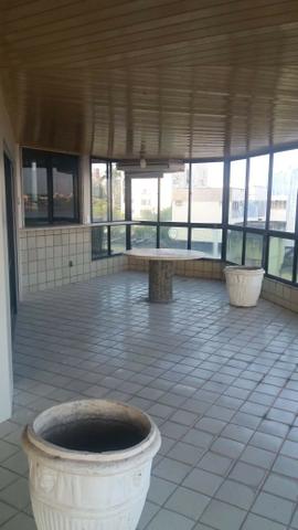Exclusividade/ 504 m2 sendo UM por andar/ 4 suítes com varanda e closed - Foto 16