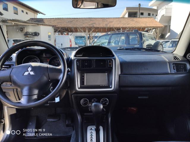Pajero TR4 Automático 4x4 - Foto 8