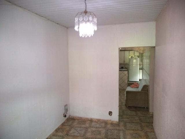 QC 01 Ótima Casa Com 02 Quartos, Oportunidade!!!