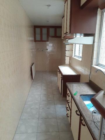 Apartamento de Frente em Irajá, 03 Dormitórios, Varanda, Garagem etc - Foto 8