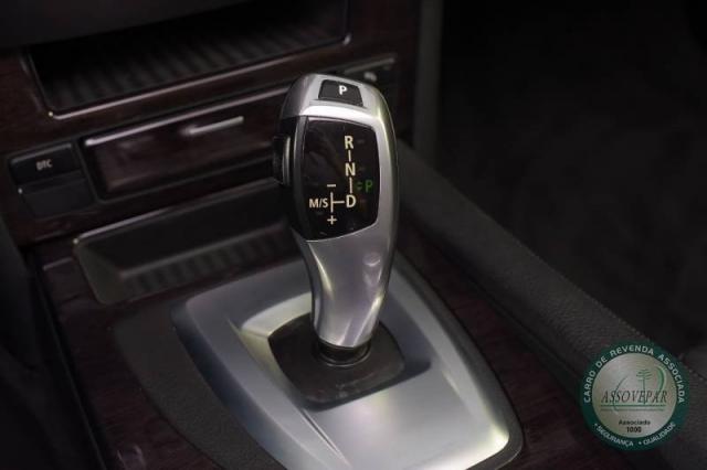 BMW 530i TOP 3.0 (TETO SOLAR) AUT./2008 - Foto 10