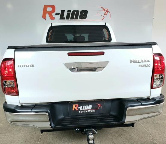 Hillux 2.8 SRX/4X4/16V/Diesel/Automático - Foto 8