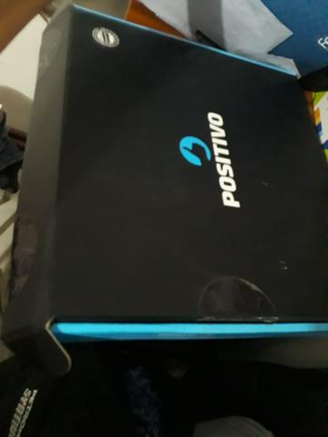 Vendo notebook excelente para estudos, novinho, nota fiscal , carregador, tudo complet