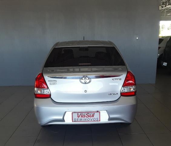 Etios sedan 1.5 - Foto 4