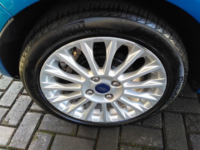 FORD FIESTA 2013/2014 1.6 TITANIUM HATCH 16V FLEX 4P MANUAL - Foto 5