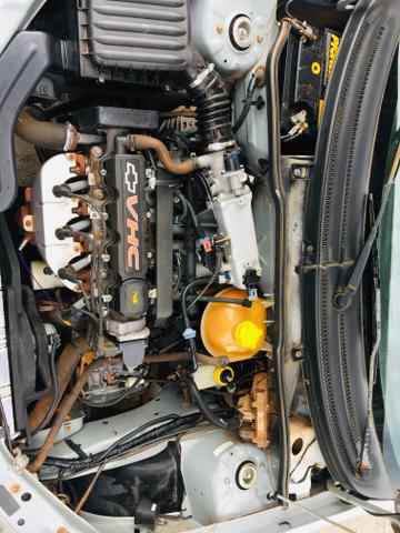 Vende-se corsa 2003-2004 motor excelente, câmbio bom!!! - Foto 2