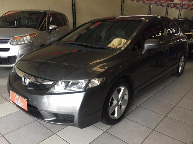 Honda Civic 2010 aceito troca contato pelo whatsapp * falar com Tiago - Foto 2