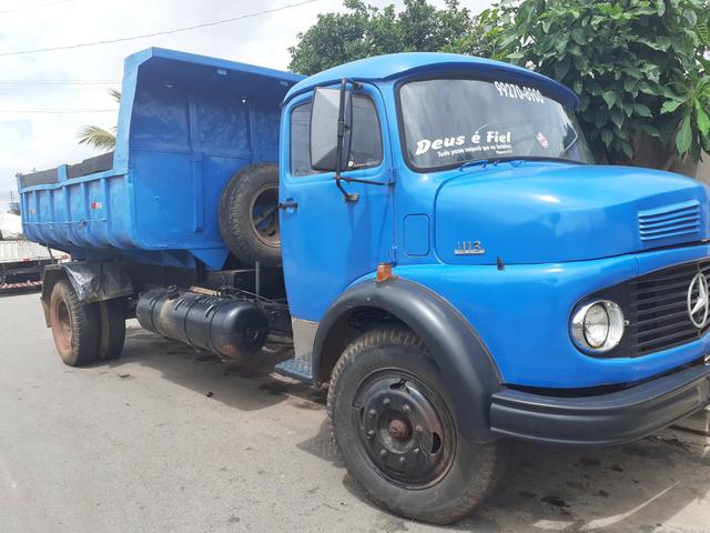 Vendo ou troco caminhão mb1113