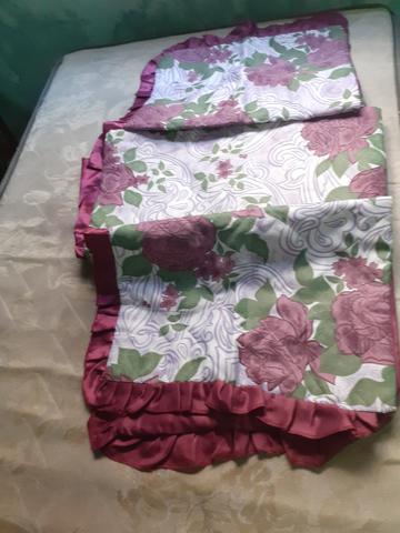 Colcha de cama de casal acolchoada
