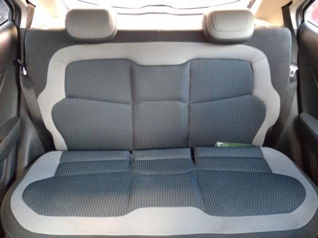 CHEVROLET ONIX 1.0 MPFI LT 8V FLEX 4P MANUAL. - Foto 8