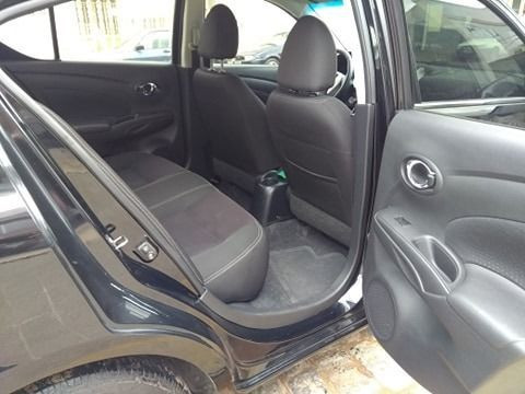 Nissan Versa SV 1.6 2017 automático - Foto 8