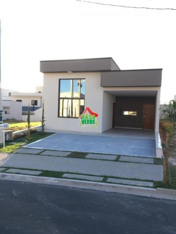 Vender casa em Indaiatuba, no Condominio Jardim Brescia.