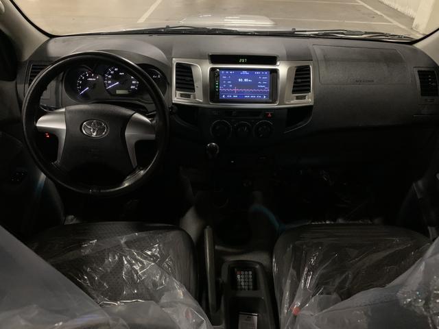 HILUX 3.0 DIESEL 4x4 MEC. 2014/2014 (Extra) - Foto 8