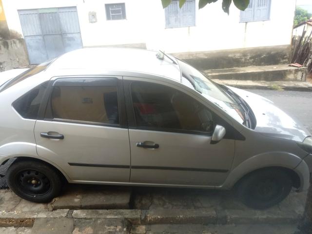 Fiesta sedã
