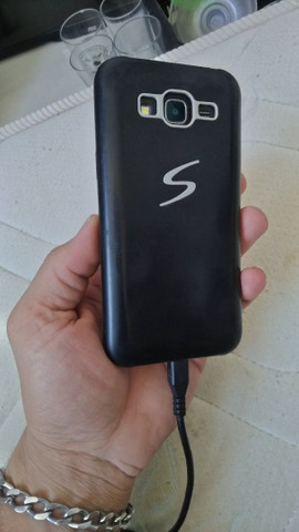 CELULAR J5 - Foto 2
