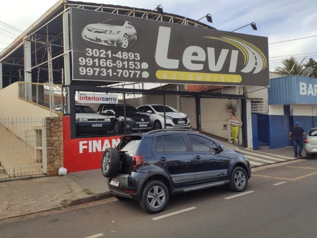 VOLKSWAGEN CROSSFOX 2012 1.6 MI FLEX 8V 4P MANUAL