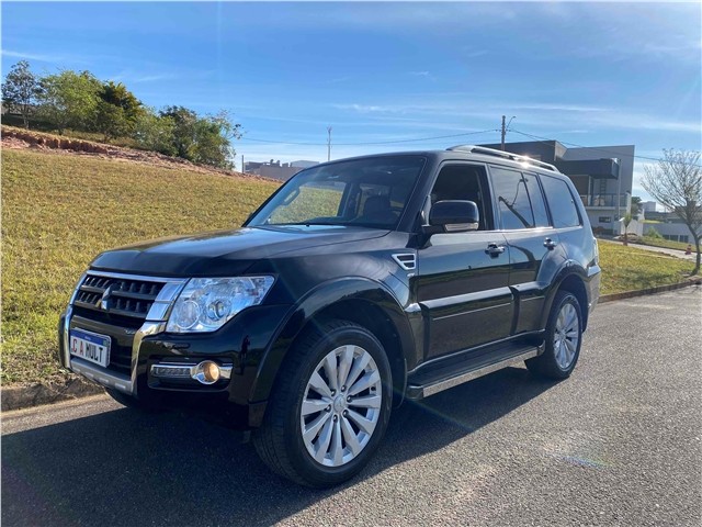 MITSUBISHI PAJERO FULL 2017 3.2 HPE 4X4 16V TURBO INTERCOOLER DIESEL 4P AUTOMÁTICO