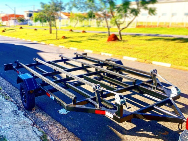 carreta para 2 jet sky - Carreta para transporte de 2 jets Ski