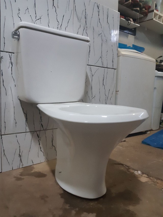 Lindo acoplado da CELITE liso nas laterais ROBUSTO 