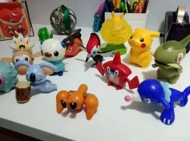 10 Brinquedos POKÉMON MC DONALD'S/MC LANCHE FELIZ/ USADOS/coleção pókemon