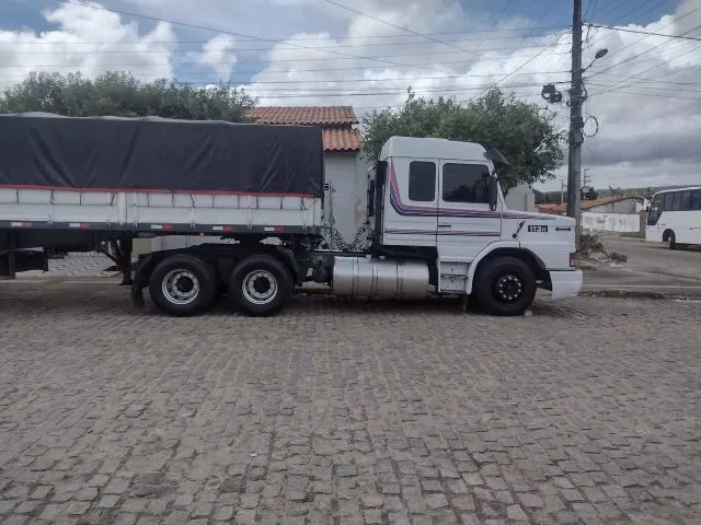 Vende-se conjunto Scania 113