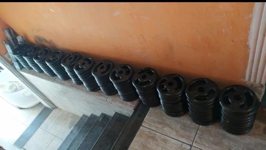 Anilha Vazada Pintada 20, 15, 10, 5, 4, 3, 2 e 1kg, Pronta entrega! Valor 10,00 o quilo. - Foto 6