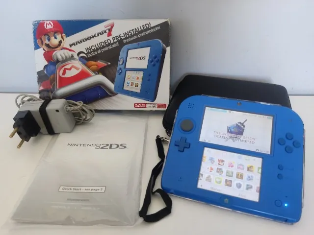  Nintendo 2DS - Electric Blue - Nintendo Wii GameCube : Video  Games