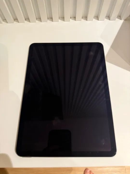 Apple - 11-inch iPad Air M2 chip Built for Apple Intelligence Wi-Fi 128GB - Space Gray - Foto 2