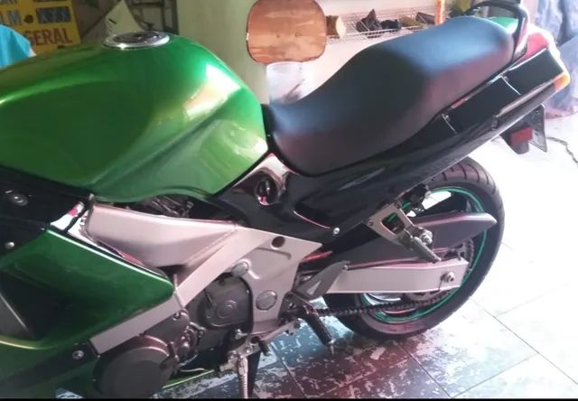 六月 カワサキZX-6 / ZX6 1990-1999 1991 1992 1993 1994 1995 1996 1997