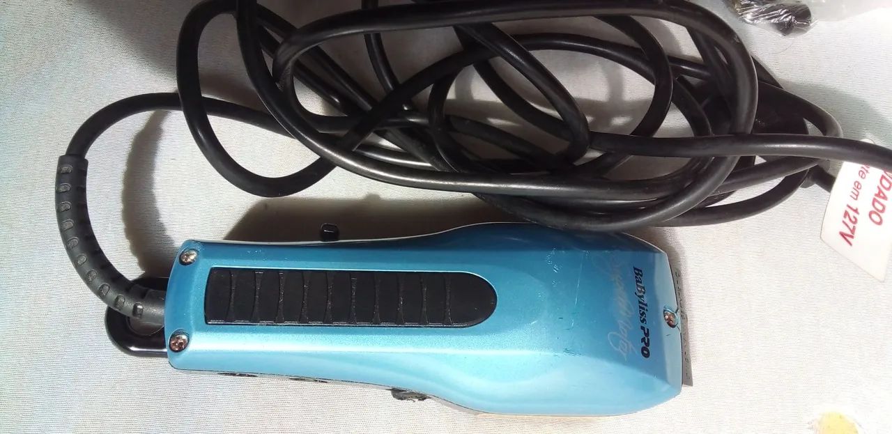 Maquina para corte de cabelo BaByliss Pro com defeito  - Foto 2