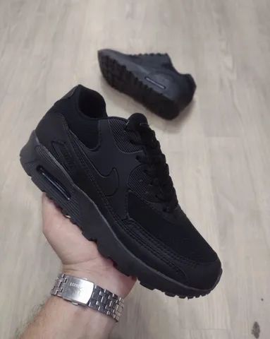 Tênis Nike Air Max 90