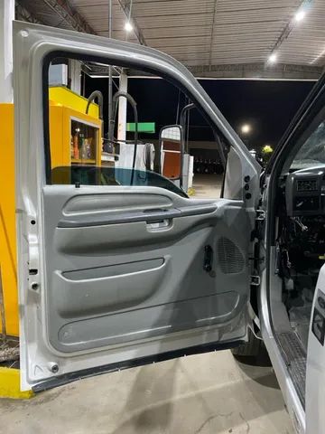 Ford F4000 motor cumins ano 2008 EuroMEC III - Foto 12