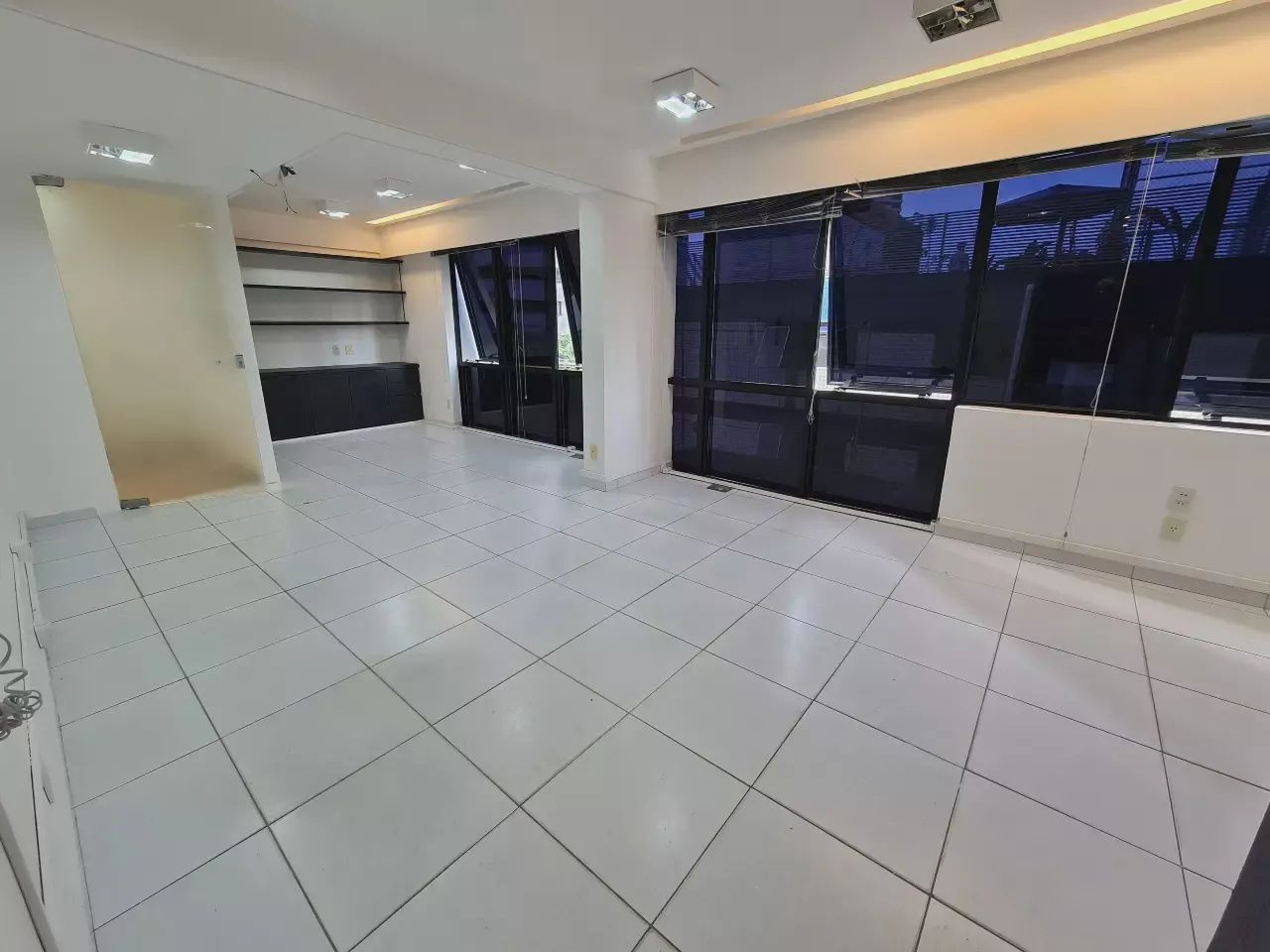 Boa Viagem - Sala Comercial - Ampla - 57m² - Excelente Localização - Foto 8