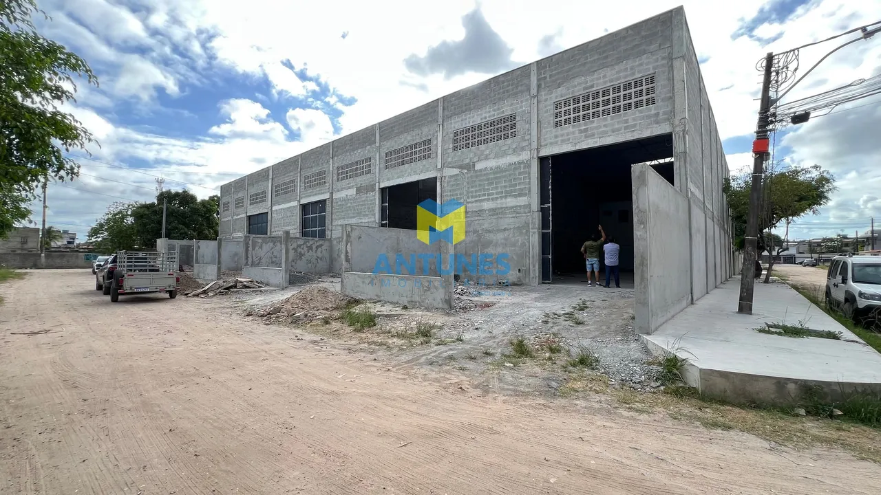 Alugue Imbiribeira, Galpão Novo com 780m². Piso usinado, obra conclui Janeiro.