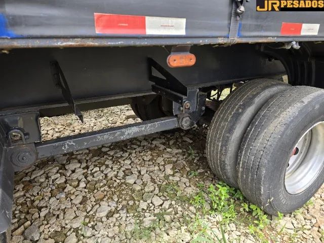 carreta baú sider vanderléia 3 eixos facchini 14.92mx2.80m ano 2010 sem pneus - Foto 10