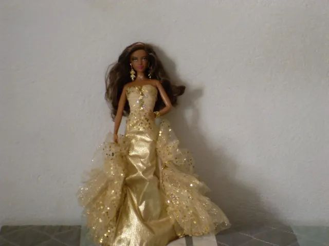 Barbie Collector 50th Anniversary 2008 Negra Rara.  Sem caixa.