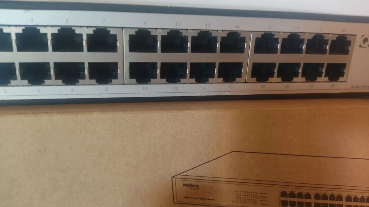 Switch Intelbras SG 2400 QR 24 Portas Gigabit Ethernet - Foto 3