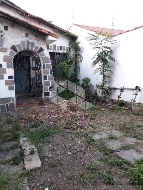 Terreno de 276m² no bairro Azenha