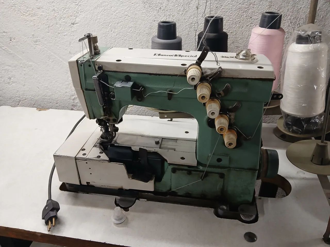 Máquina de costura galoneira  - Foto 2